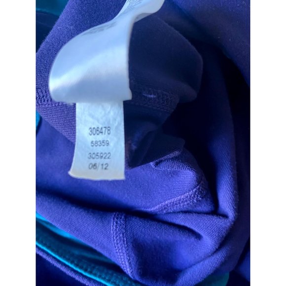 Athleta Purple KickBooty Yoga Pants Size Medium - Picture 5 of 7